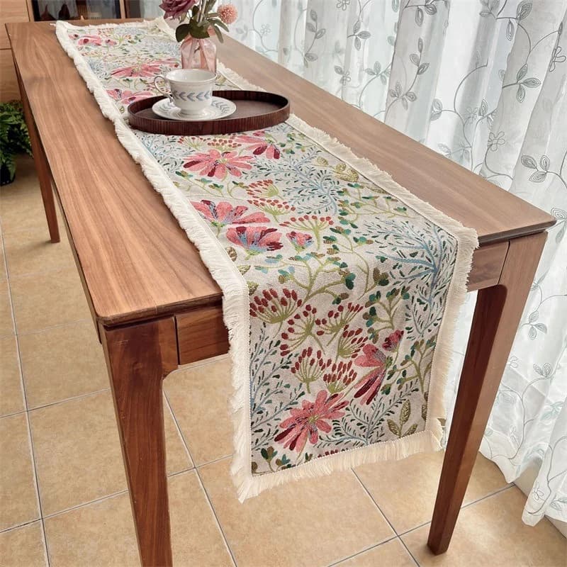 Nordic katoenmix tafelloper met bloemenpatroon