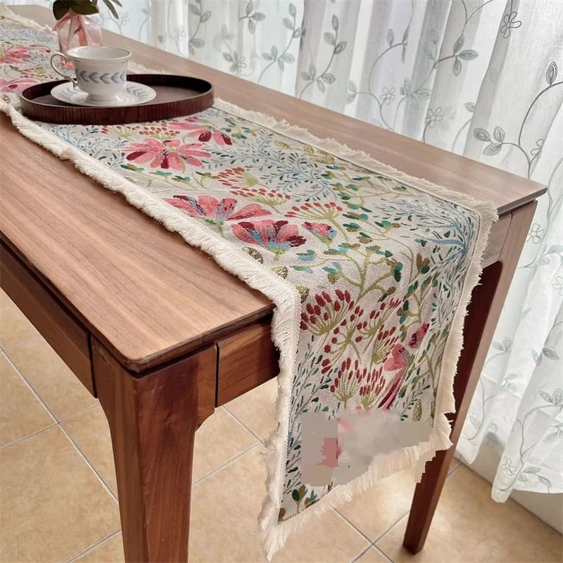Nordic katoenmix tafelloper met bloemenpatroon